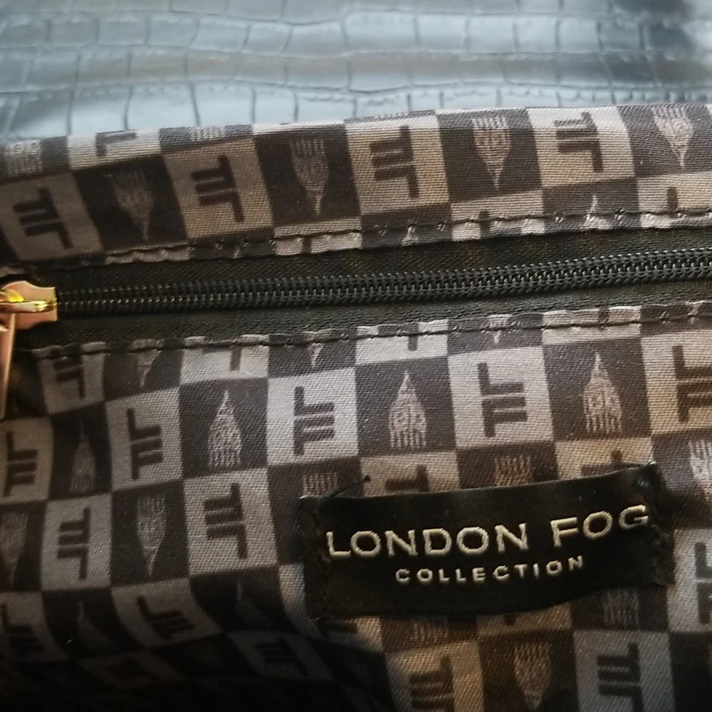 NWT London Fog Astor Shoulder Bag Faux Croc - Picture 8 of 9